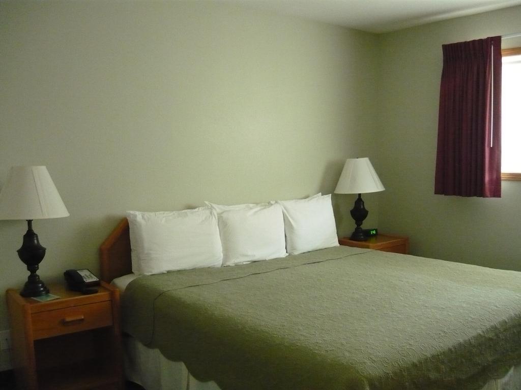D Sands Condominium